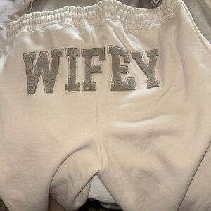Six stories Wifey Sweatpants tan